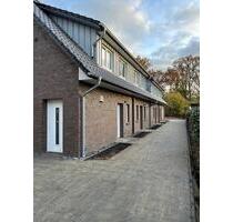 Neubau Erstbezug KfW 40+ Reihenhaushälften ab sofort - Fintel