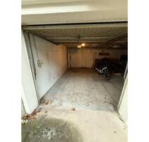 Garage zu vermieten - 150,00 EUR Miete, in Köln (PLZ: 50937) Lindenthal
