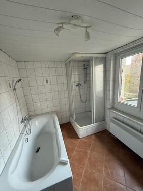 Foto - Mehrfamilienhaus, Wohnhaus in Roßleben-Wiehe zur Miete