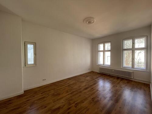 Foto - 4-Zimmerwohnung im Altbau - 770,00&nbsp;EUR Kaltmiete, ca.&nbsp; 84,00&nbsp;m&sup2;