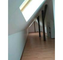 90qm Großzügige Wohnung mit ausgebautem Dachgeschoss von Privat - Duisburg Ruhrort