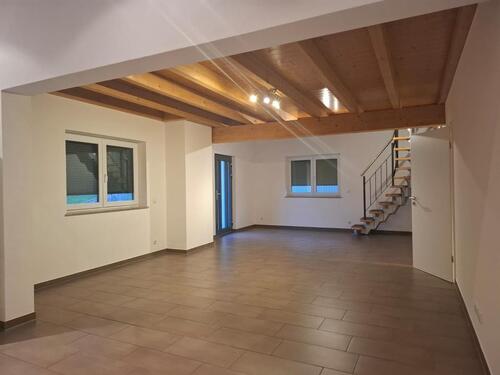 Foto - Moderne Etagenwohnung mit Galerie-Nichtraucherhaushalt-Dammbach