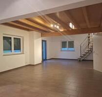 Moderne Etagenwohnung mit Galerie-Nichtraucherhaushalt-Dammbach