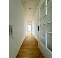 Idyllisch gelegene 3 ZKB 83 qm, Tageslicht Bad mit Badewanne - Nassau