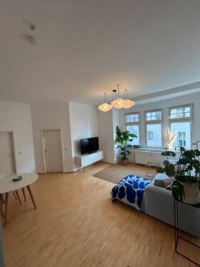 Foto - Zwei-Zimmer-Wohnung mit Balkon - 1.500,00&nbsp;EUR Kaltmiete, ca.&nbsp; 64,00&nbsp;m&sup2;