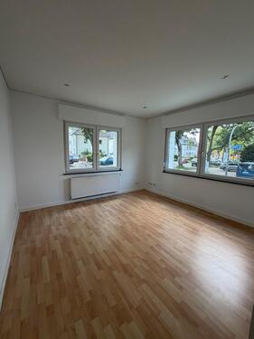 Foto - 2-Zimmer-Wohnung mit Badewanne & Rollläden