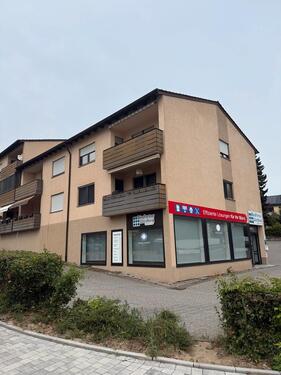 Foto - Hochwertig sanierte 3 Zimmer Wohnung in gepflegtem Zustand