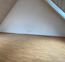 Dachgeschoss-Wohnung 2 Zimmer - 620,00&nbsp;EUR Kaltmiete, ca.&nbsp; 40,00&nbsp;m&sup2; in Worms (PLZ: 67550) Nördliche Vororte
