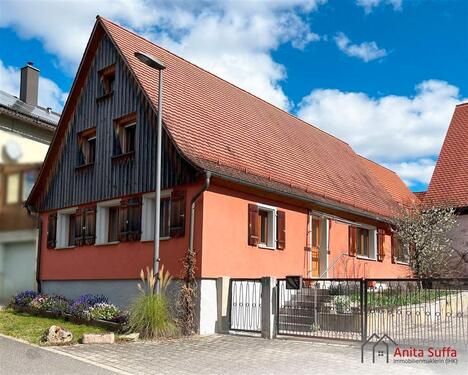 Foto - Ein Ort zum Aufatmen - Historisches Bauernhaus mit Scheune und Gartenparadies