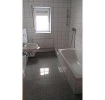 Wohnung mit Garten im Erdgeschoß mit 110 m² (Kaltmiete: 720 Euro) - Freudenberg