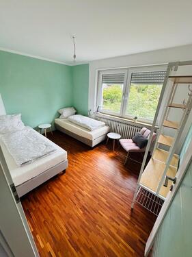 Foto - Ferienwohnung in Eibelstadt mit Balkon 3 Zi mit je 2 Einzelbe