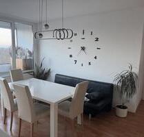 Hochmoderne 3-Zi.-ETW 75 m² + Balkon + voll möbliert – 149.500 € - Krefeld Benrad