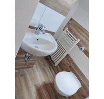 Schön geschnittene 2 Zimmer-Dachgeschoss-Wohnung mit neuem Bad! - Gelsenkirchen Rotthausen