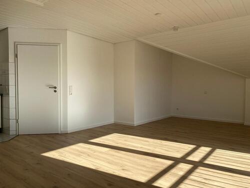 Foto - 1 Zimmer Dachgeschoßwohnung in Haßmersheim