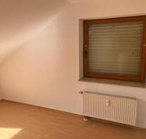 Schöne DG Wohnung in 78187 Kirchen-Hausen zu Vermieten - Geisingen