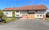 Foto - Ehemaliges Bauernhaus mit Garten, großer Scheune und Garage zu vermieten