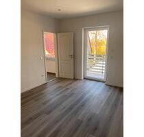 2,5 ZKBB begehbaren Kleiderschrank in HF Nähe Tierpark 50qm - Herford Falkendiek