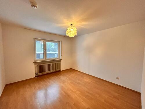 Foto - Hochparterre in Neuendettelsau zur Miete