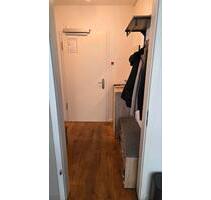 Möbiliertes Zimmer in moderner Wohnung - Berlin Reinickendorf