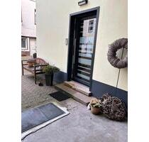 Wohnung in ruhiger Nachbarschaft 120m2 3Z, KDB und Wintergarten - Duisburg Hochheide Wohnung in ruhiger Nachbarschaft 120m2 3Z, KDB und Wintergarten - Duisburg Hochheide