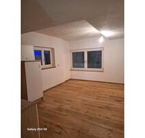 2 Zimmerwohnung - 640,00&nbsp;EUR Kaltmiete, ca.&nbsp; 49,00&nbsp;m&sup2; in Altenmarkt an der Alz (PLZ: 83352)