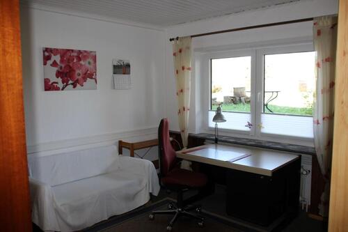 Foto - Zimmer für Studenten der Finanzhochschule in 4er-WG