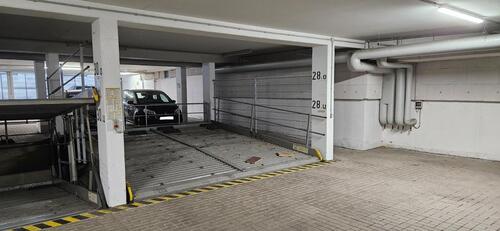 Foto - Tiefgaragenstellplatz Universitätsstrasse Regensburg zu vermieten