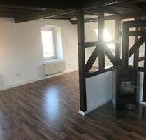 Dachgeschoss Wohnung für Singles und Pärchen - Geiselwind