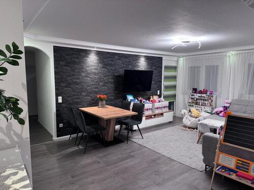 Foto - Helle 4-Zimmer Wohnung mit Balkon im 1. OG in Aschaffenburg