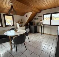 Helle 4 Zimmer Wohnung mit Einbauküche in Kernort Hellenthal