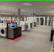 Gewerbefläche mit Lager und Parkplätzen - Braunschweig Wabe-Schunter-Beberbach