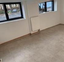 Studenten WG Zimmer - 300,00&nbsp;EUR Kaltmiete, ca.&nbsp; 75,00&nbsp;m&sup2; in Steinfurt (PLZ: 48565)