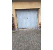 Garage zu vermieten – Mauenheimerstraße (Nähe St. Vinzenz Kranken - Köln Nippes