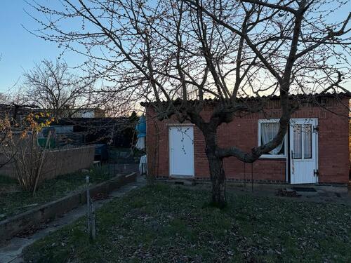 Foto - Gartenlaube in Neubrandenburg - 2.700,00&nbsp;EUR Kaltmiete, ca.&nbsp; 0,00&nbsp;m&sup2;