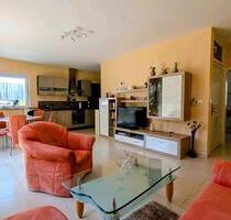 Möblierte 2 Zi. Whg. mit Balkon in Falkensee auf Zeit - Berlin Spandau