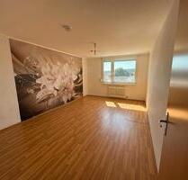 KL Helle 96 m² Wohnung 3ZKB, sep. WC, Loggia, Tiefgaragenplatz - Kaiserslautern Engelshof