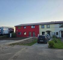 Ruheoase Reihenhaus mit Stellpatz, Balkon und Garten - Wittenförden