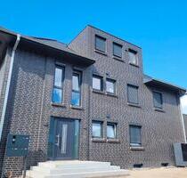 Moderne 2-Zimmer-Dachgeschosswohnung kernsaniert Barnstorf - Drebber