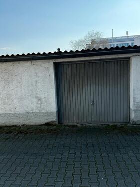 Foto - Garage in Innenstadtnähe - 120,00&nbsp;EUR Miete,