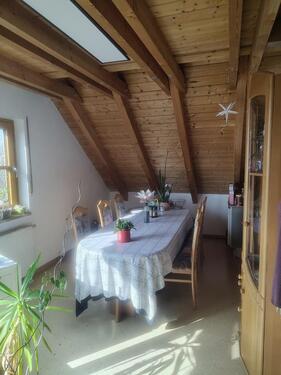 Foto - 6 Zimmer Dachgeschoßwohnung zur Miete in Erlangen