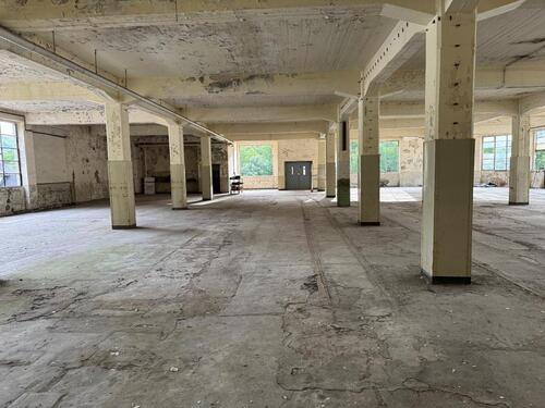 Foto - Lagerfläche, Lagerhalle, Gewerbehalle