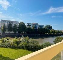 Schöne 1-Zimmer-Wohnung mit Weserblick in Bremerhaven