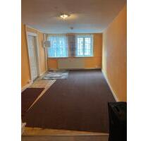 1 Zimmer zur Verfügung - 408,00 EUR Kaltmiete, in Stade (PLZ: 21682)