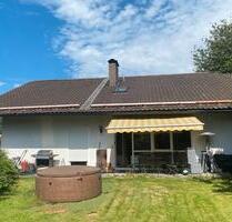 Große 4-Zimmer Wohnung Garten Garage Keller - Grafling