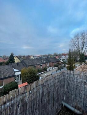 Foto - Helle 2-Zimmer-DG Wohnung mit Balkon-ideal für Einzelperson