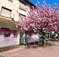 Helle Büro-Praxis-Studiofläche mit Schaufenster & Parkplätzen - Weinheim