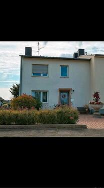 Foto - 2 Zimmer Wohnung Erftstadt Balkon Garage Stellplatz