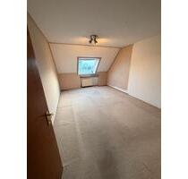 Schöne helle Wohnung mit Balkon und Garten – top Lage in Heisede - Sarstedt