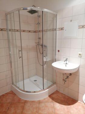 Foto - 3 Raum Zimmer Wohnung 2.OG Dusche+Wanne Balkon