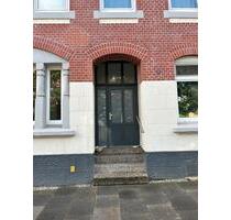 1 Zimmerwohnung Kiel 27 qm mit Balkon Erdgeschoss Ham.Chaussee - Eckernförde